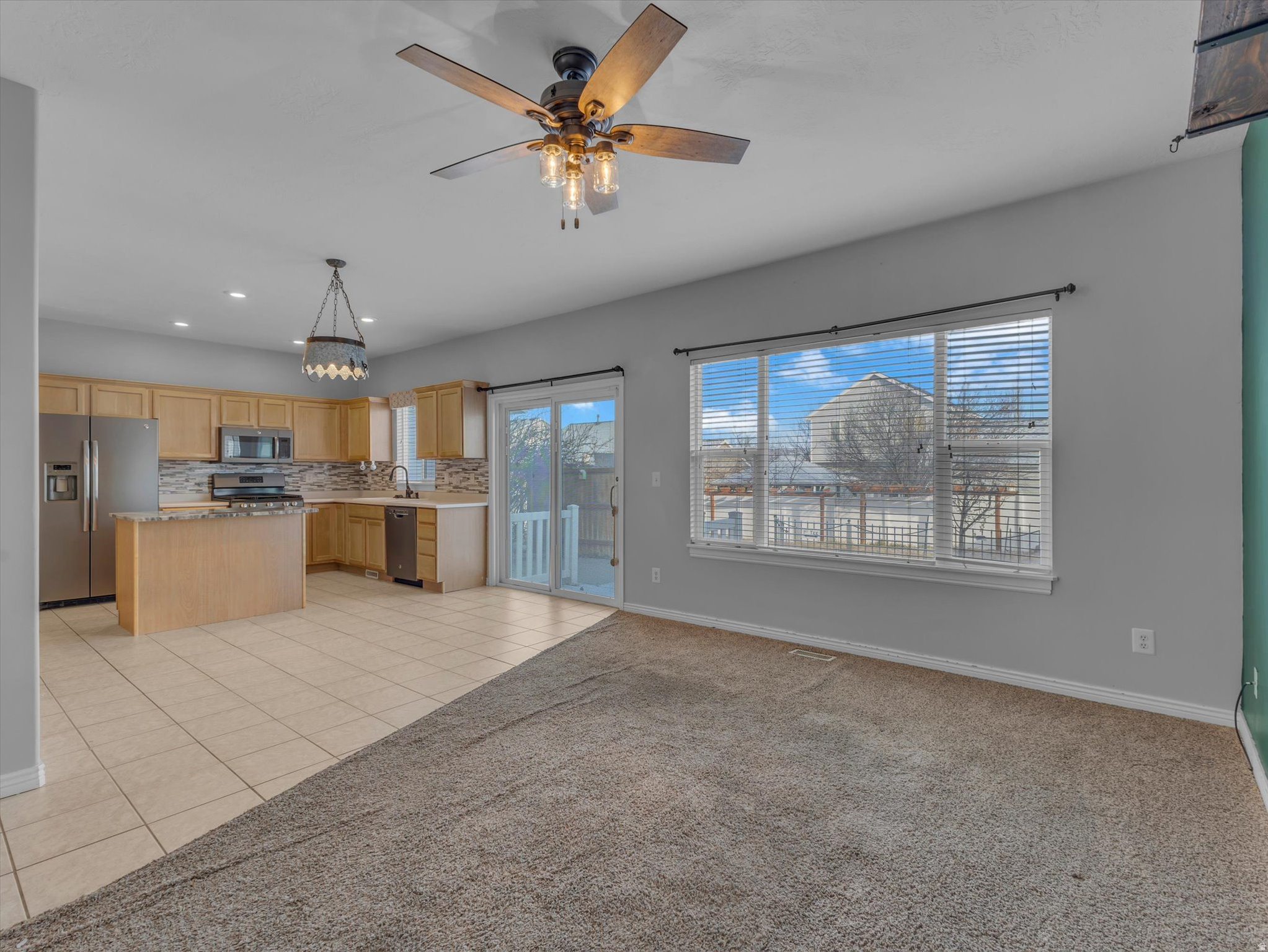 OVERLAKE - Residential