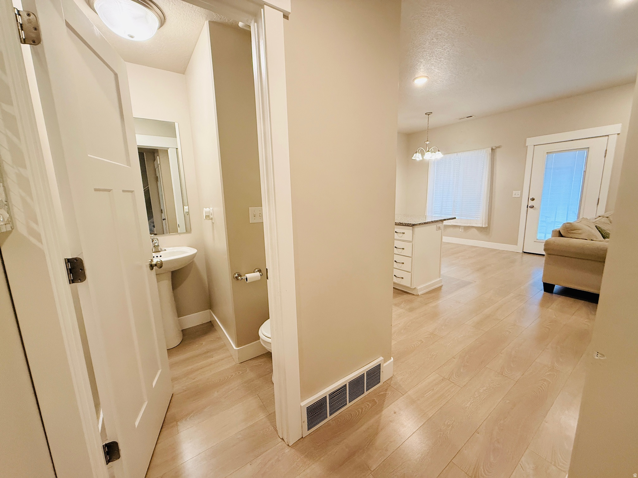 KNUDSON CROSSING - Residential