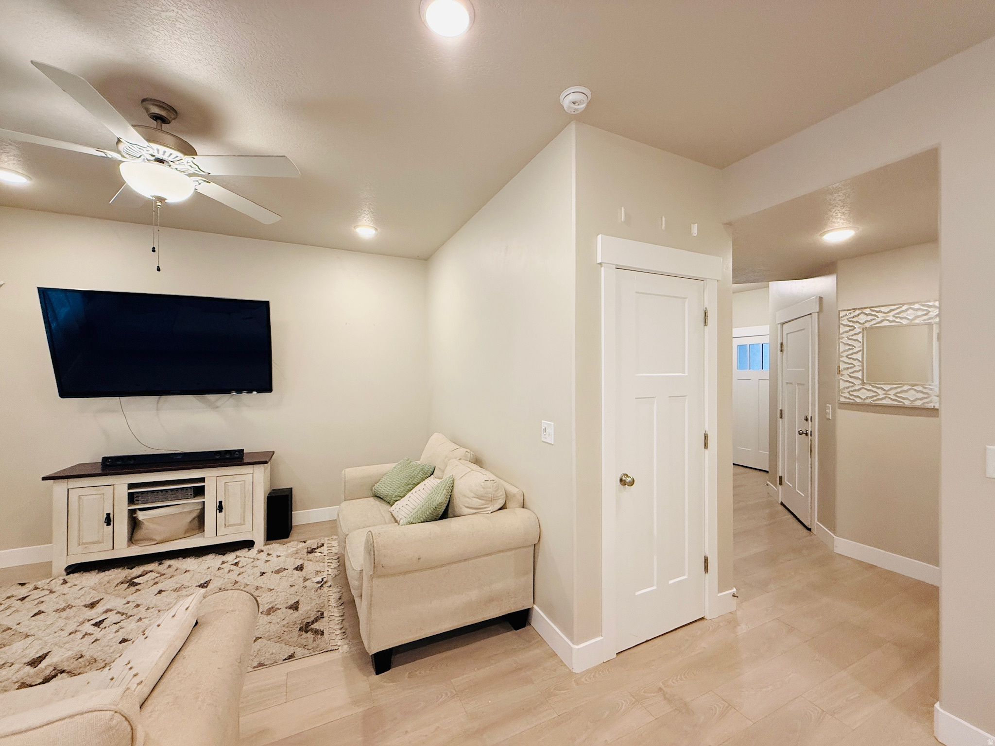 KNUDSON CROSSING - Residential