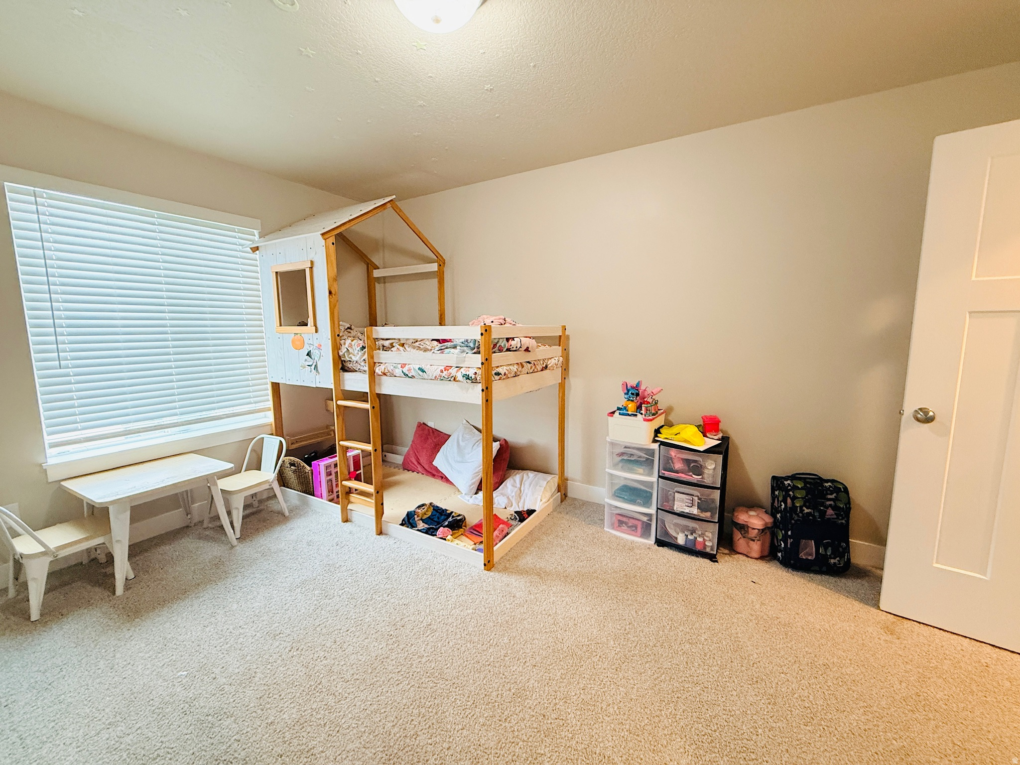 KNUDSON CROSSING - Residential