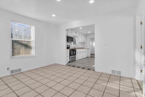 Tiny photo for 30 S 100 W #1-2, Spanish Fork, UT 84660 (MLS # 2129440)