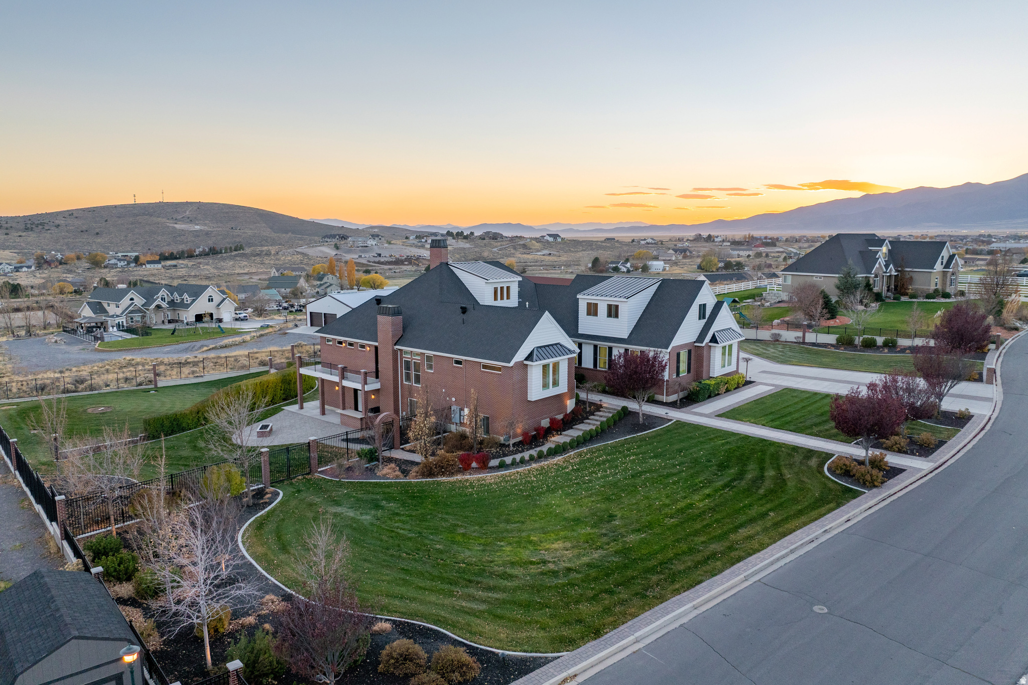 WESTVIEW - Residential