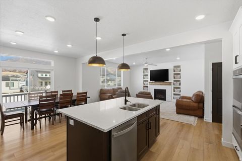 Tiny photo for 3367 S PINYON PARK LN, Mapleton, UT 84664 (MLS # 2137558)