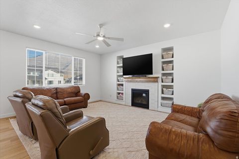 Tiny photo for 3367 S PINYON PARK LN, Mapleton, UT 84664 (MLS # 2137558)