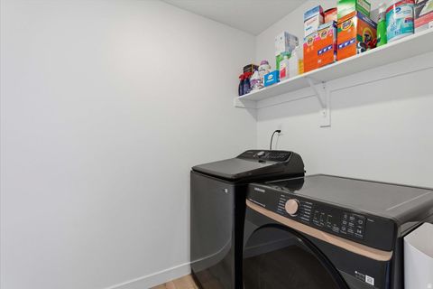 Tiny photo for 3367 S PINYON PARK LN, Mapleton, UT 84664 (MLS # 2137558)