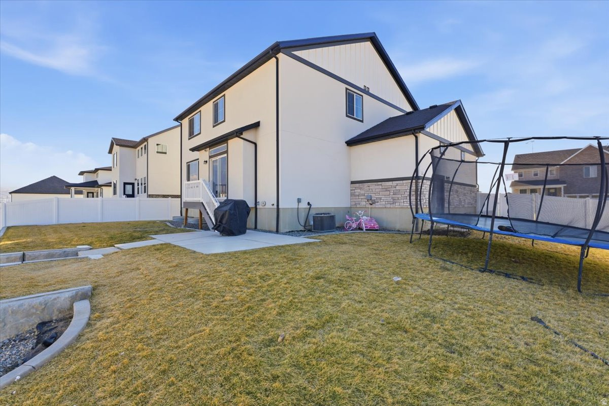 MAPLETON HEIGHTS - Residential