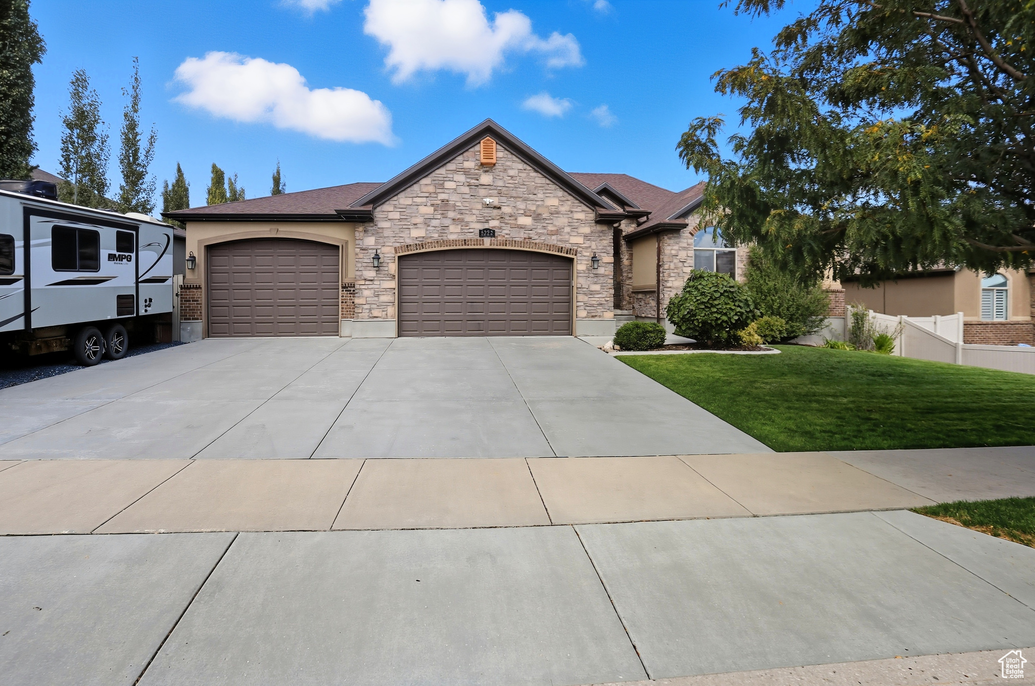 DUCK CREEK - Residential