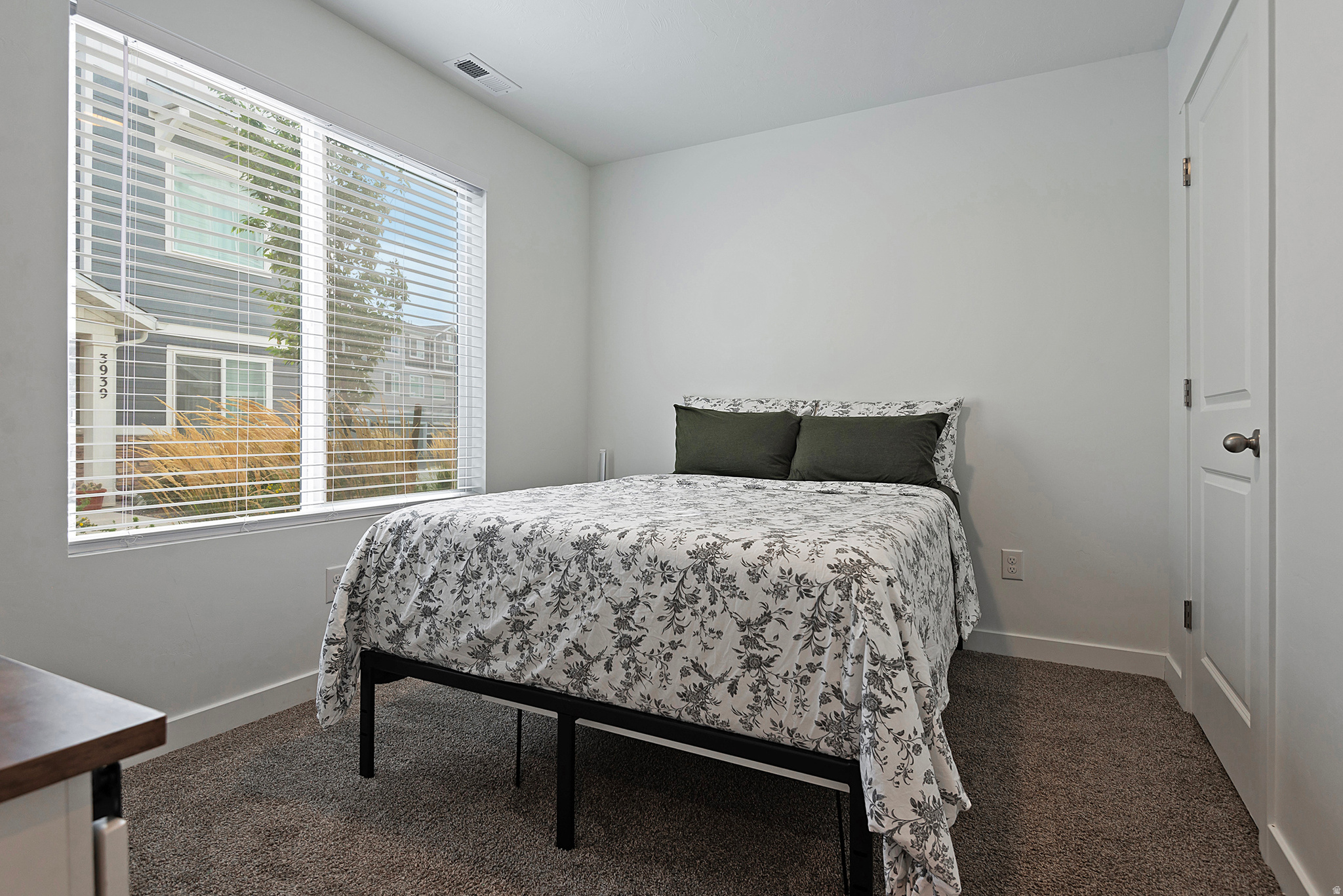 EAGLE POINT - Residential