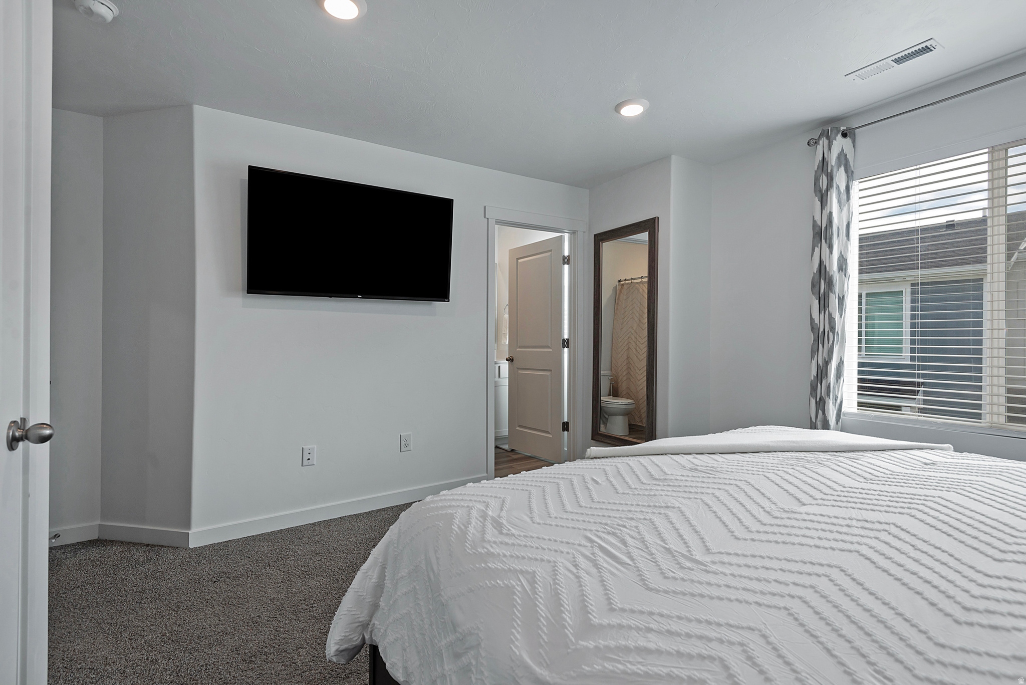 EAGLE POINT - Residential