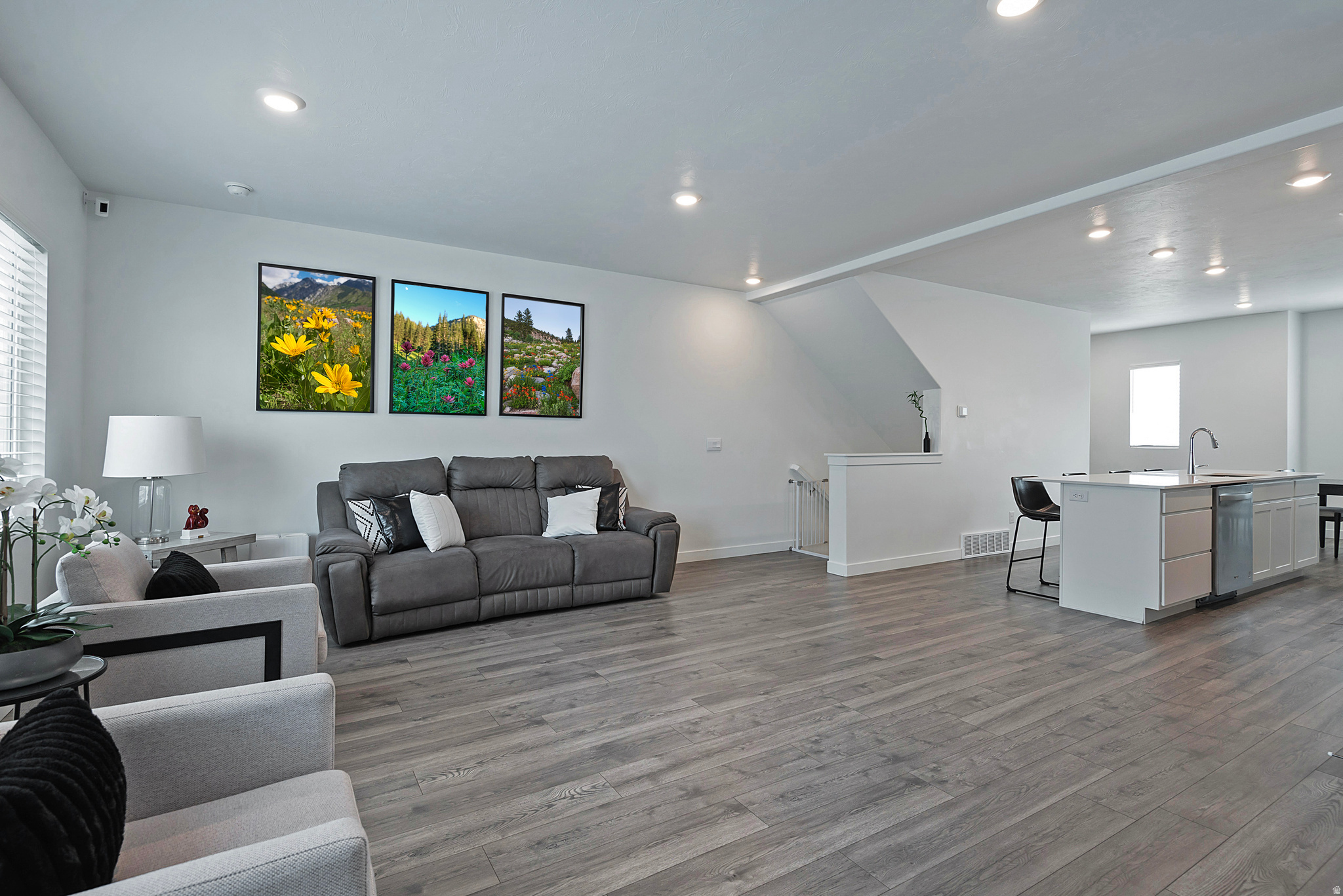 EAGLE POINT - Residential