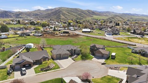Tiny photo for 407 W LARKSPUR LN, Morgan, UT 84050 (MLS # 2149270)