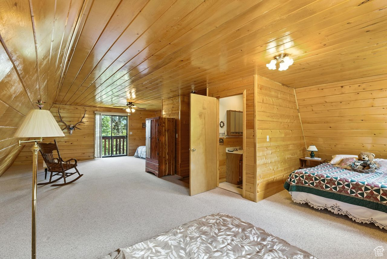 PINE MEADOW RANCH - Residential