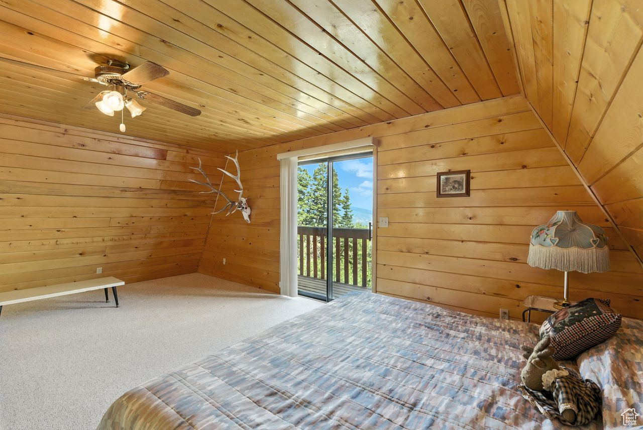 PINE MEADOW RANCH - Residential