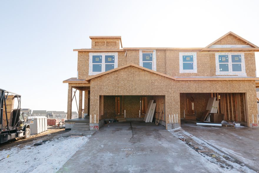 Discover the perfect mix of comfort and convenience with your new townhome at Ridgehorne! This up-and-coming community is part of the beautiful Mt. Saratoga master plan, featuring parks, trails, and expansive open spaces. You'll love the added amenities, including a clubhouse, pool, basketball court, bark park, playgrounds, and more! Plus, Ridgehorne offers easy access to Utah Lake, The Ranches Golf Club, local shopping and dining, and Pioneer Crossing for a smooth commute. Reach out today to learn more or schedule your visit!