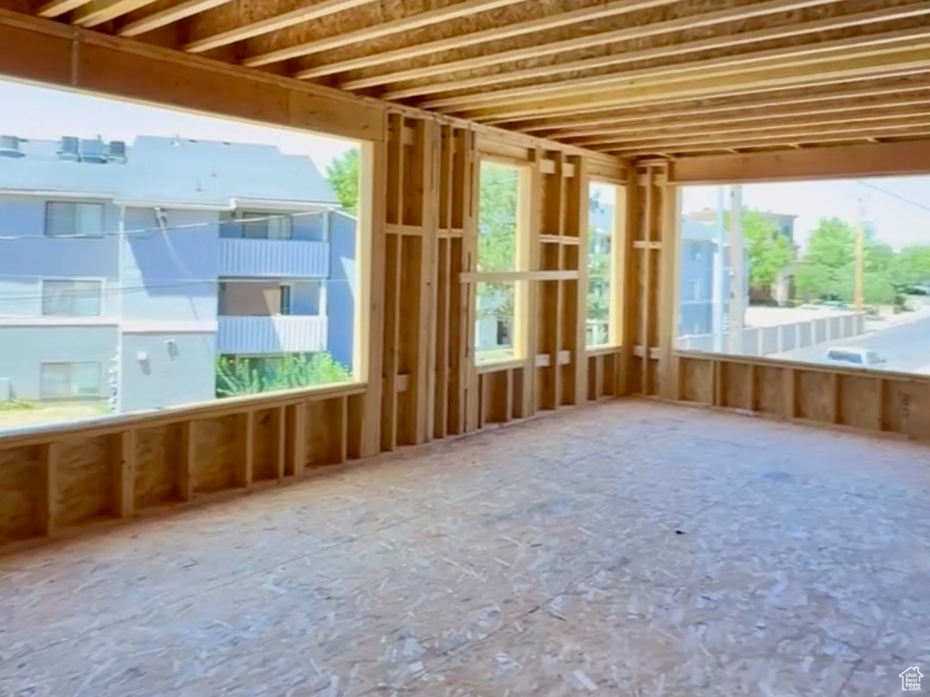 COTTAGES AT HOLLADAY - Residential