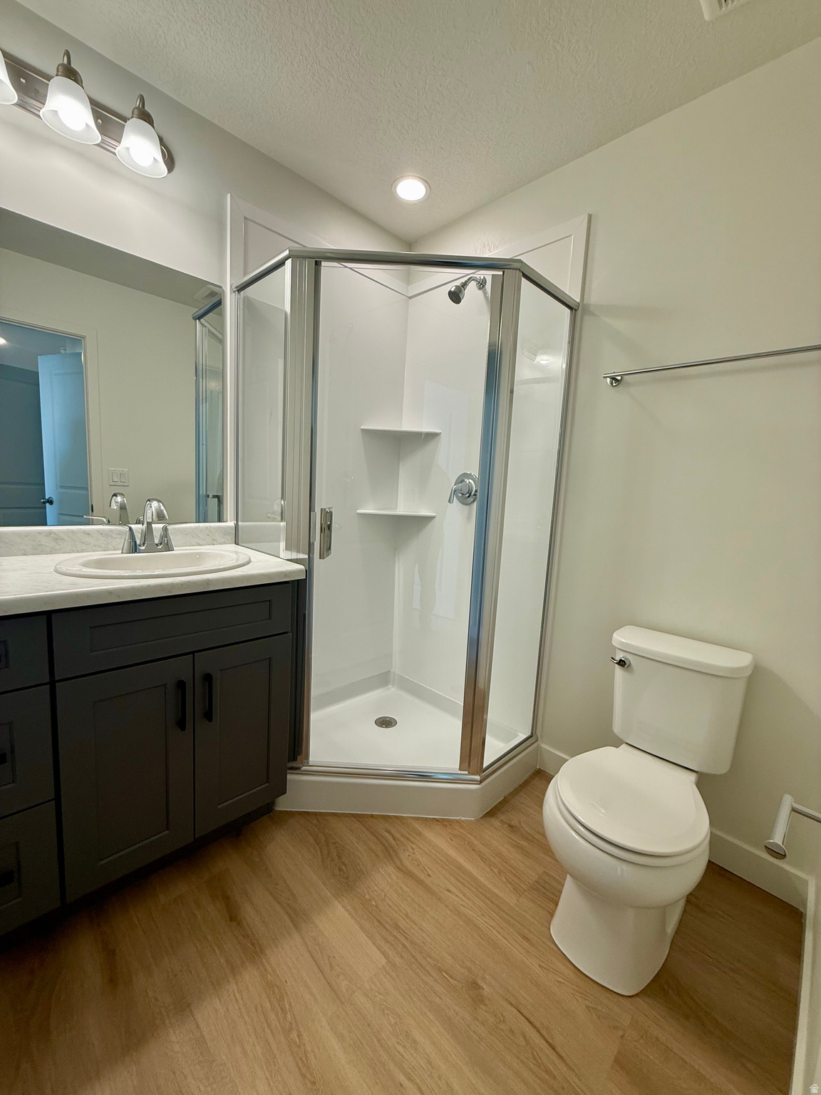 TOWNS ON MAIN - Residential