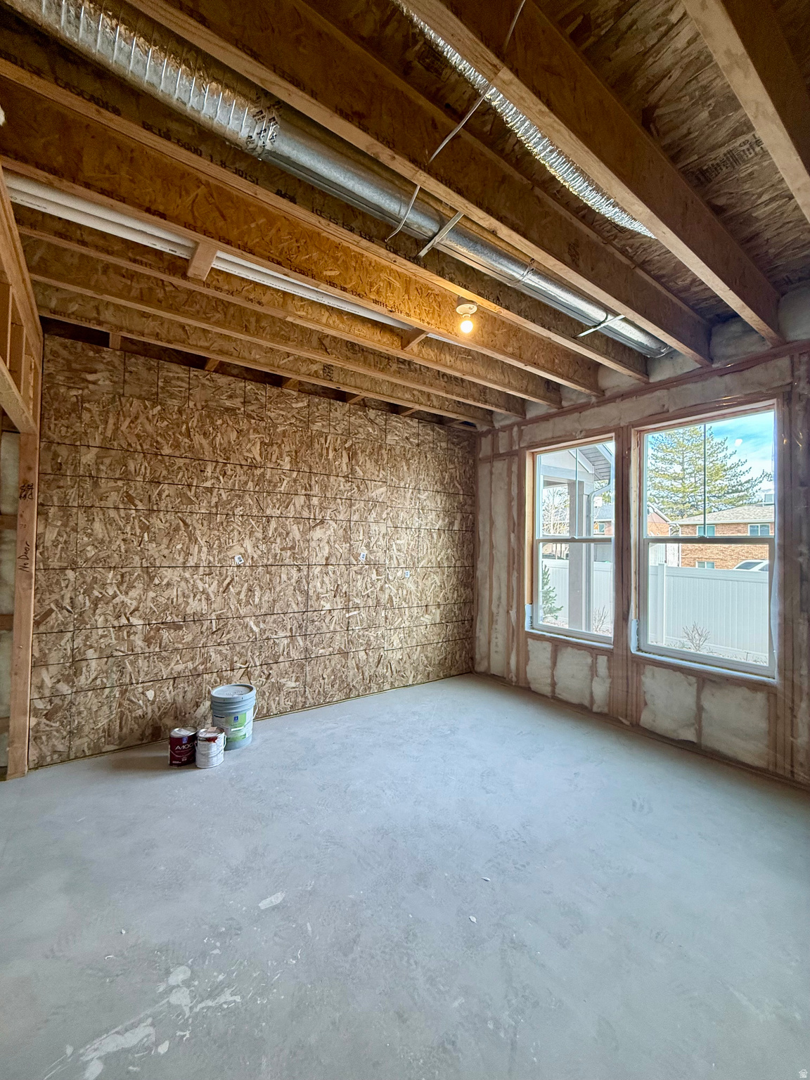 TOWNS ON MAIN - Residential