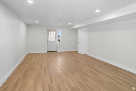 Tiny photo for 7089 GOLDEN RIDGE CT N, Eagle Mountain, UT 84005 (MLS # 2113696)