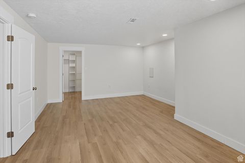 Tiny photo for 7089 GOLDEN RIDGE CT N, Eagle Mountain, UT 84005 (MLS # 2113696)