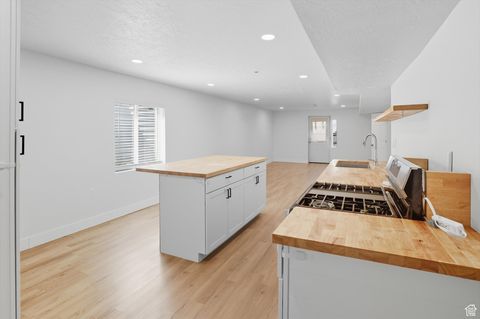 Tiny photo for 7089 GOLDEN RIDGE CT N, Eagle Mountain, UT 84005 (MLS # 2113696)