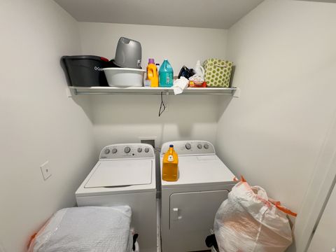 Tiny photo for 1023 N LEDGER DR #214, Saratoga Springs, UT 84045 (MLS # 2161455)