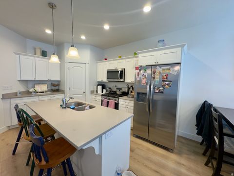 Tiny photo for 1023 N LEDGER DR #214, Saratoga Springs, UT 84045 (MLS # 2161455)