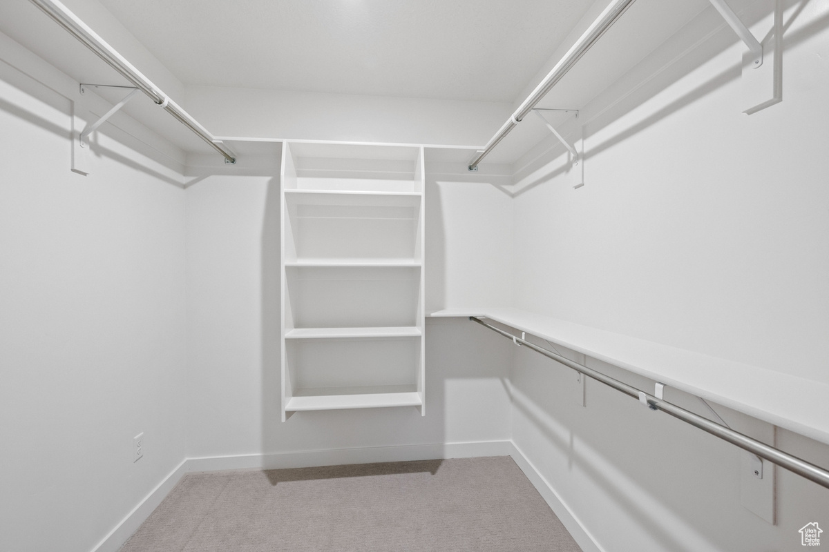 DAYBREAK - Residential