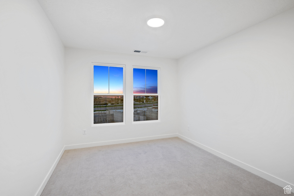 DAYBREAK - Residential