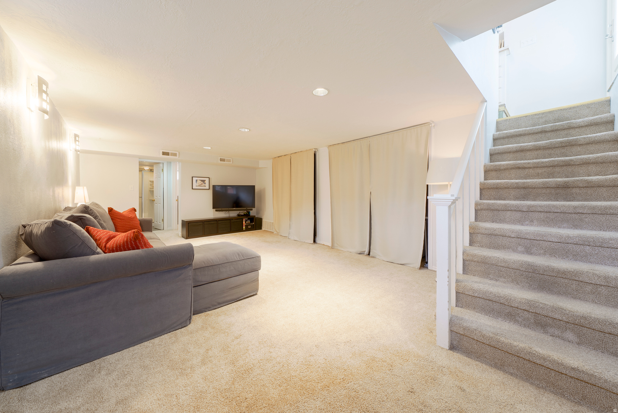 LORRAINE SUB - Residential