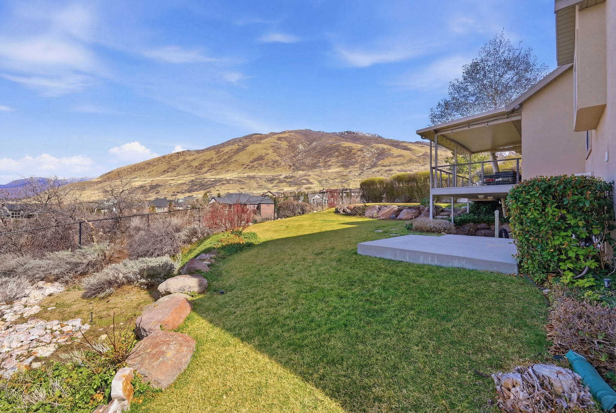 SOUTH MOUNTAIN PLAT - Residential