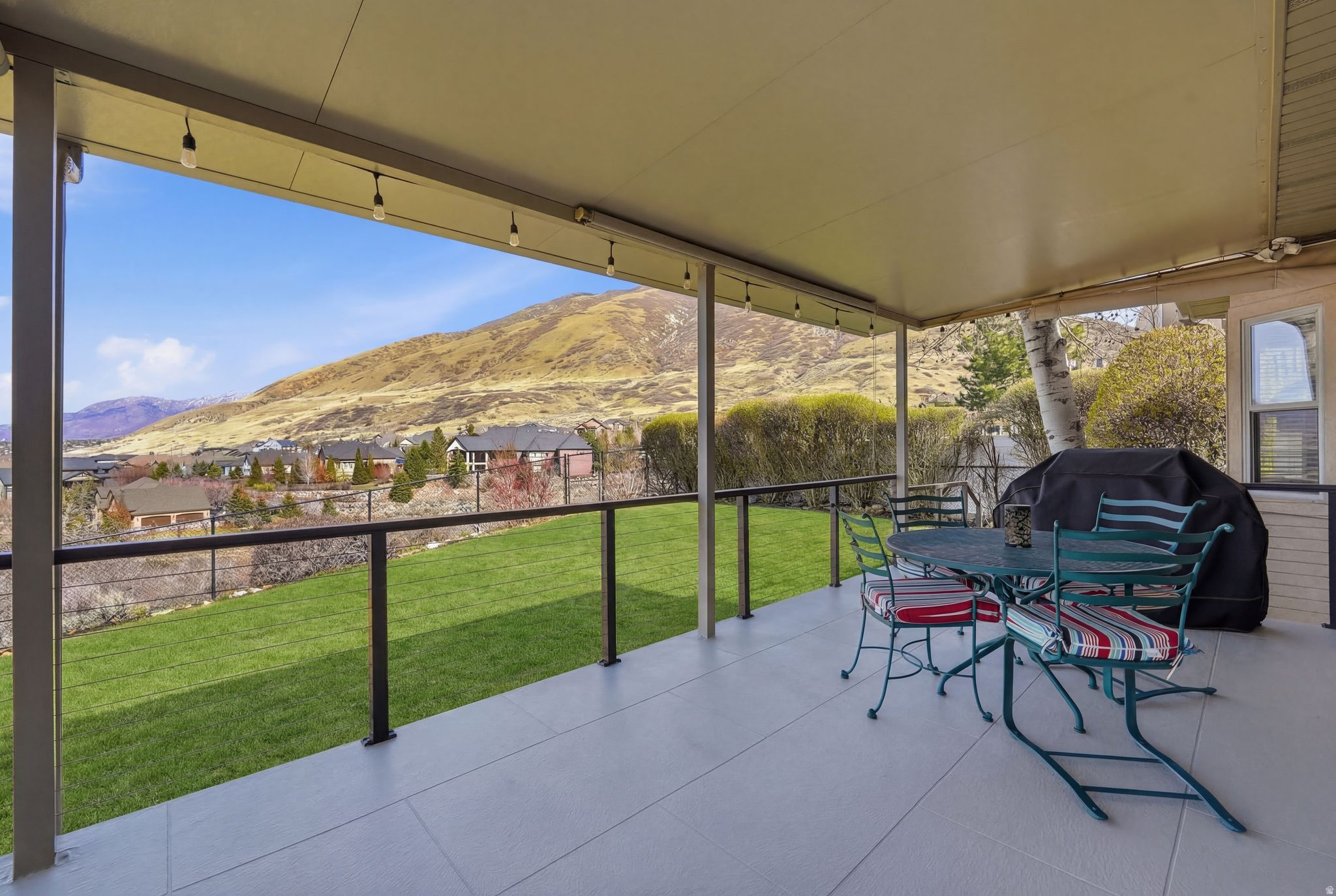 SOUTH MOUNTAIN PLAT - Residential