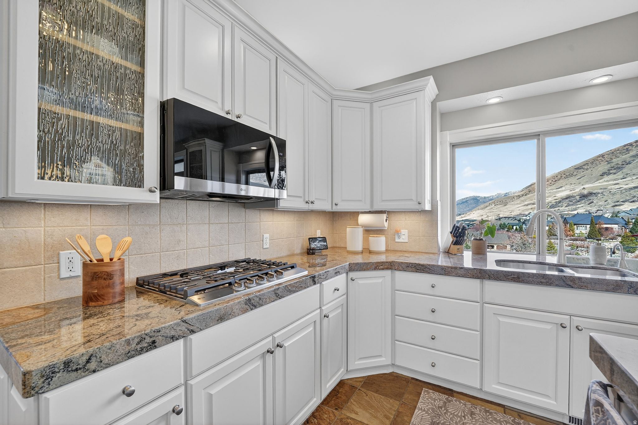 SOUTH MOUNTAIN PLAT - Residential