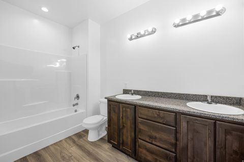 Tiny photo for 1611 S SAGEBERRY DR #338, Santaquin, UT 84655 (MLS # 2127569)