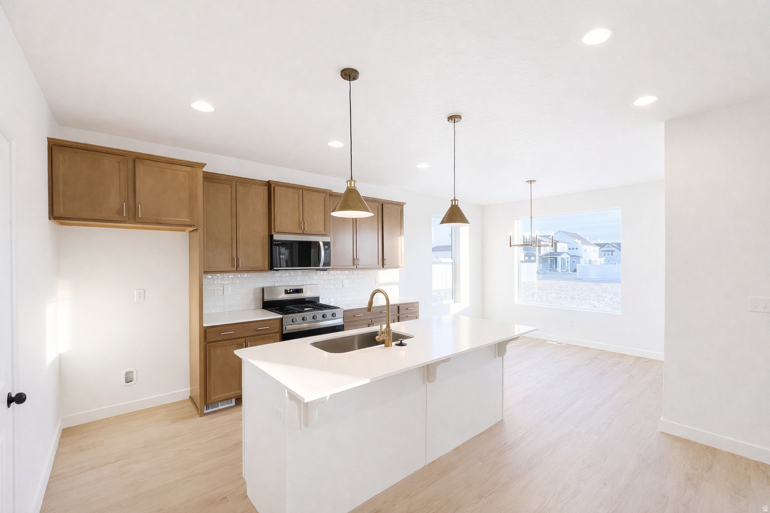 1184 E BLACKFEET DR 501