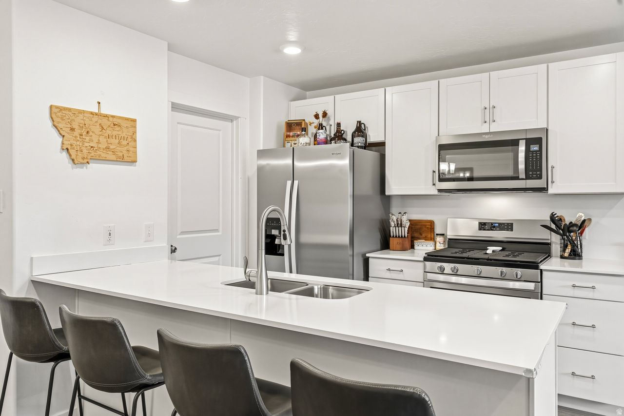COLD SPRING RANCH - Residential