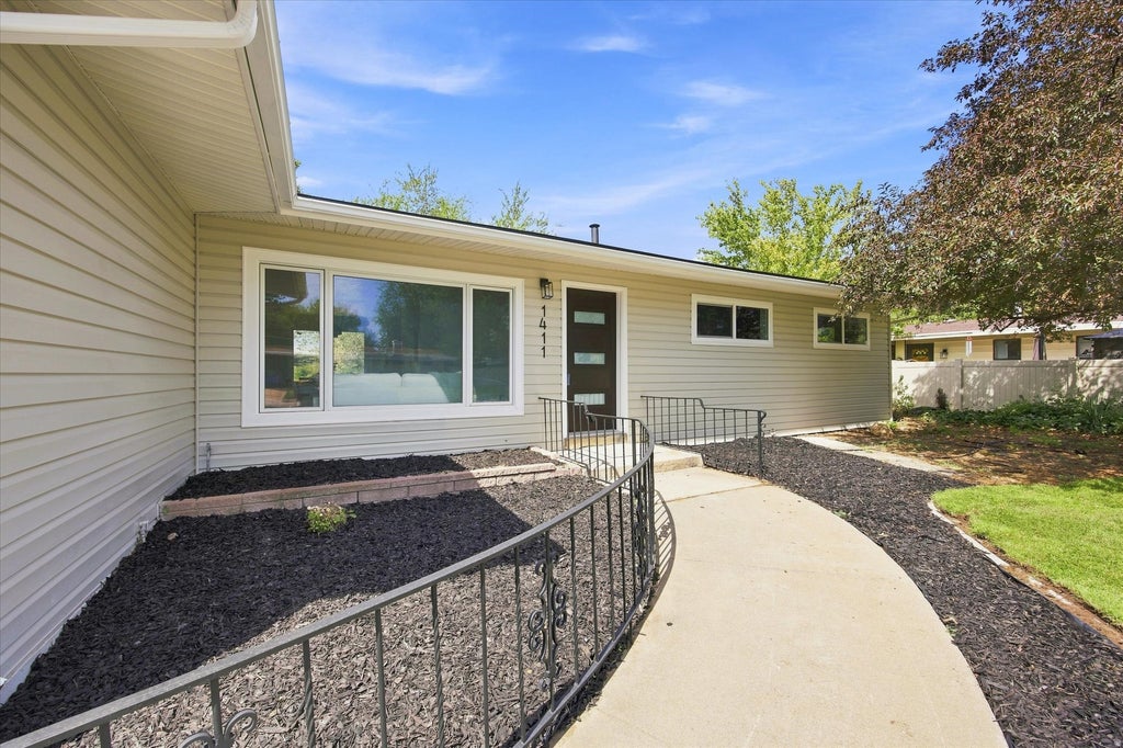 Photo of 1411 N 400 W, Sunset, UT 84015 (MLS # 2181813)