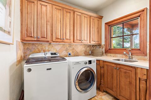 Tiny photo for 986 N SUNBROOK CIR, Alpine, UT 84004 (MLS # 2126104)