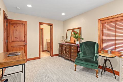 Tiny photo for 986 N SUNBROOK CIR, Alpine, UT 84004 (MLS # 2126104)