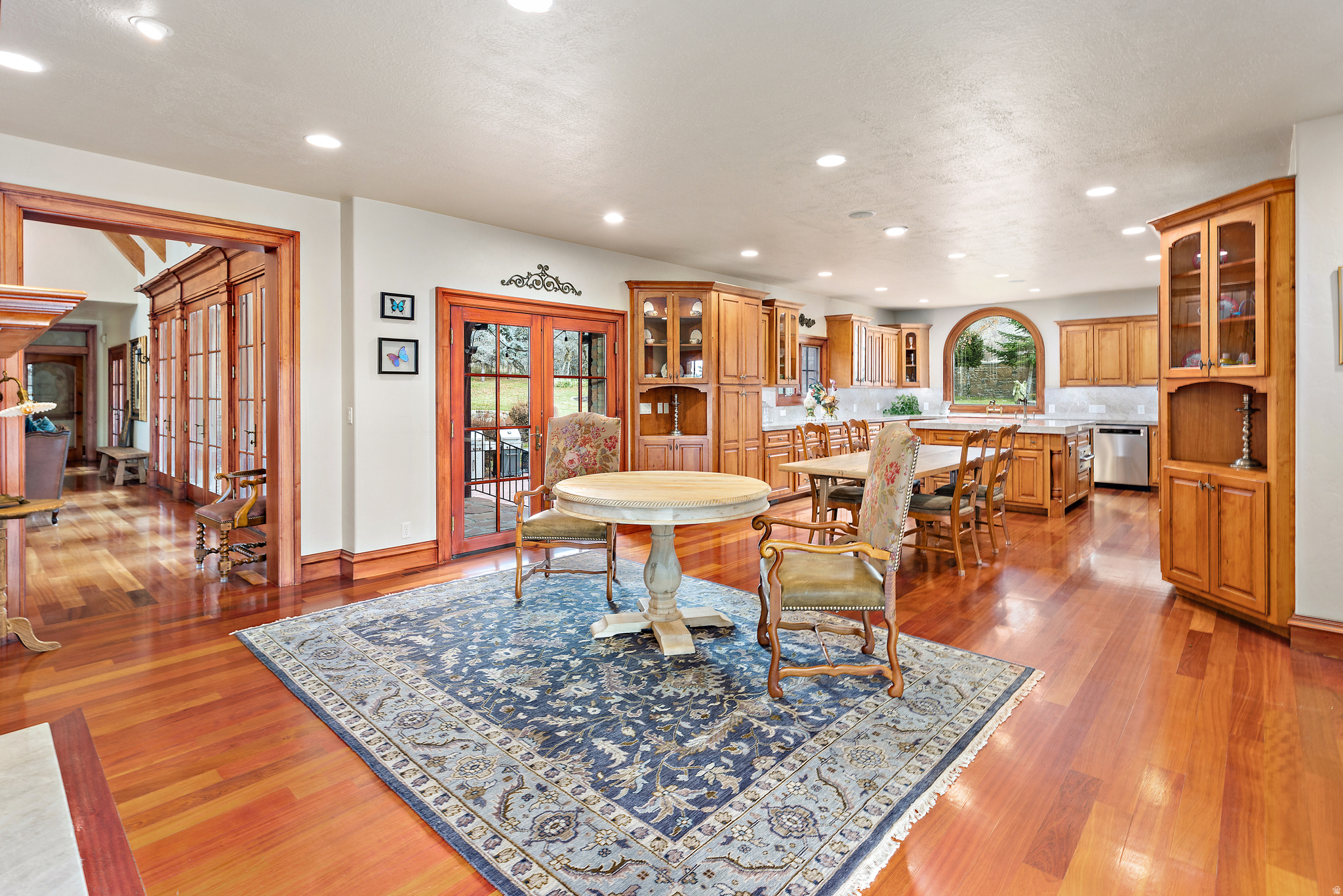 SUNBROOK - Residential