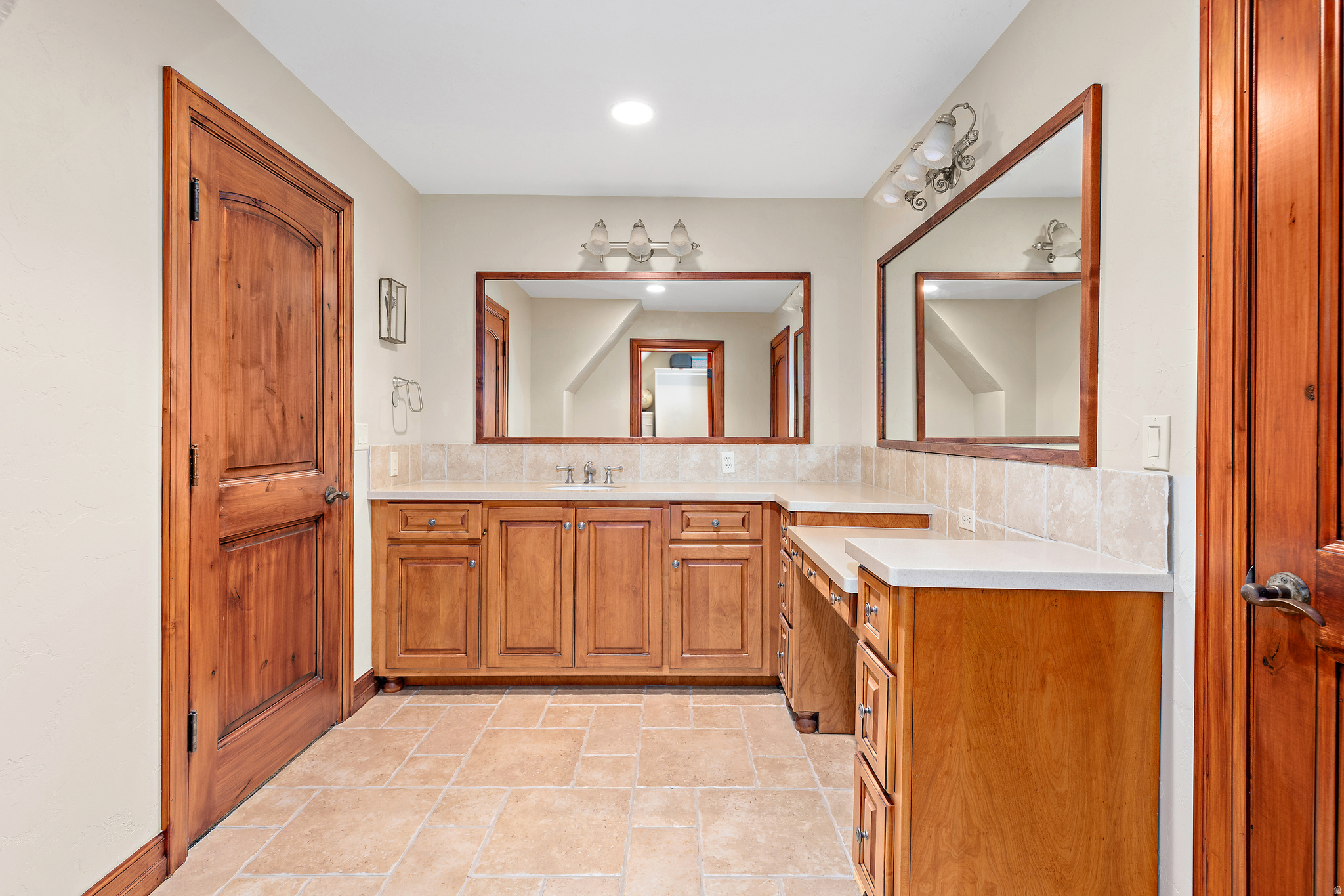 SUNBROOK - Residential