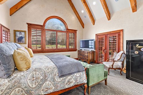 Tiny photo for 986 N SUNBROOK CIR, Alpine, UT 84004 (MLS # 2126104)