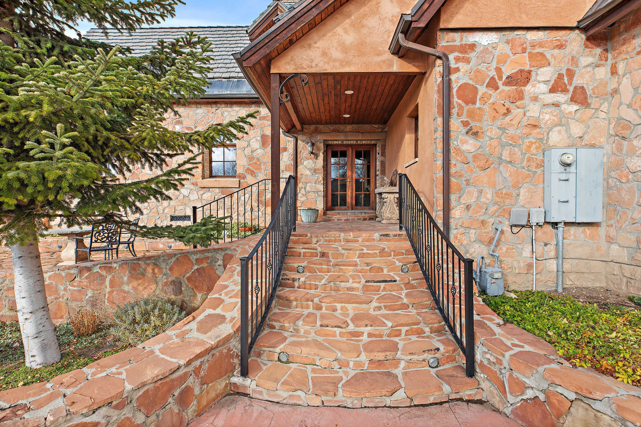 SUNBROOK - Residential