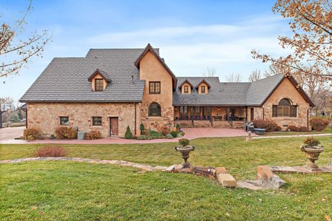 Tiny photo for 986 N SUNBROOK CIR, Alpine, UT 84004 (MLS # 2126104)