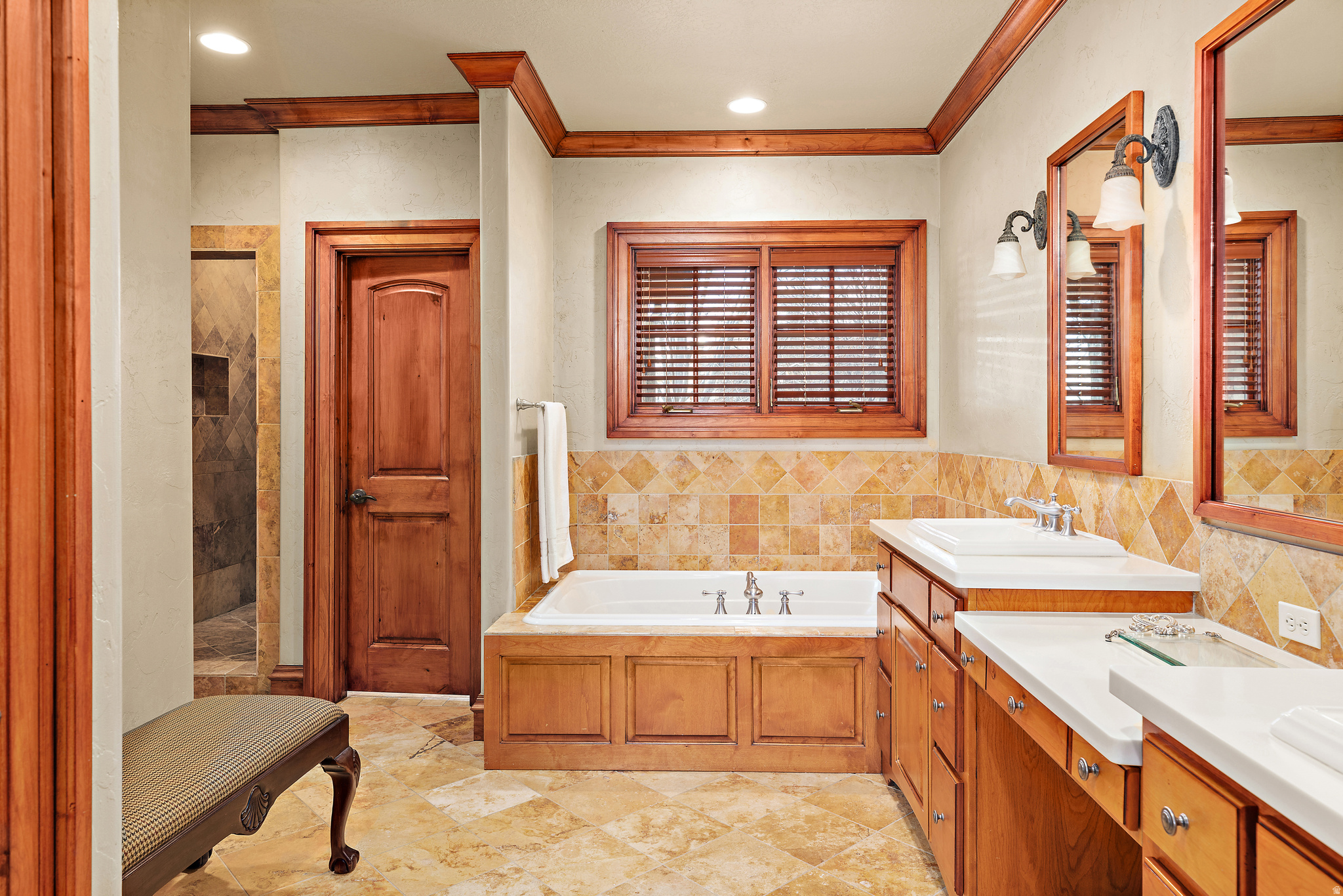 SUNBROOK - Residential