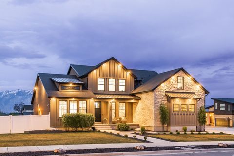 Tiny photo for 10581 S VERDA CIR, South Jordan, UT 84095 (MLS # 2147420)