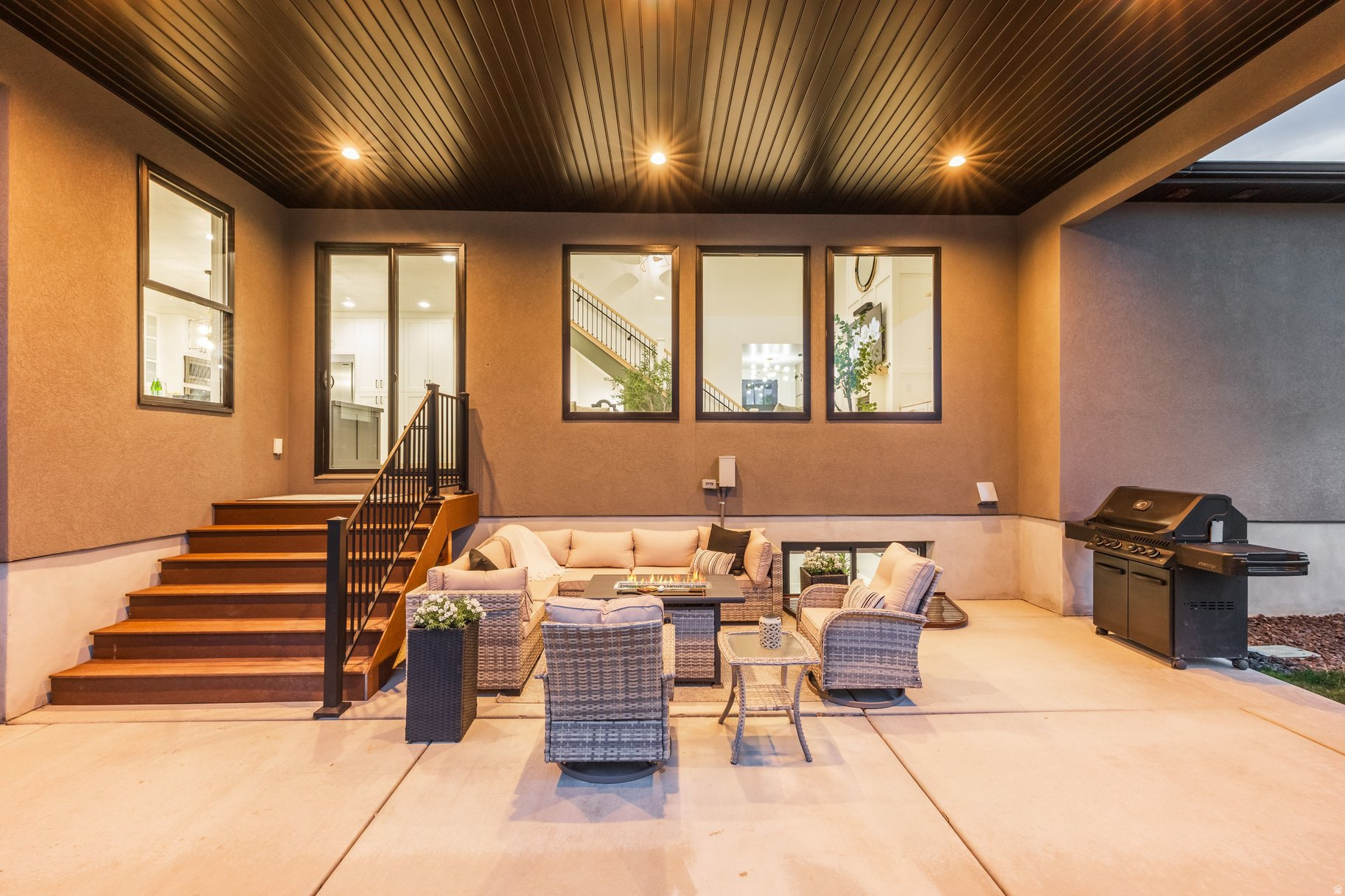 MCMULLIN ACRES - Residential