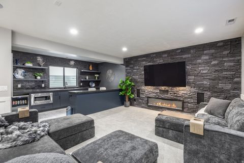Tiny photo for 10581 S VERDA CIR, South Jordan, UT 84095 (MLS # 2147420)