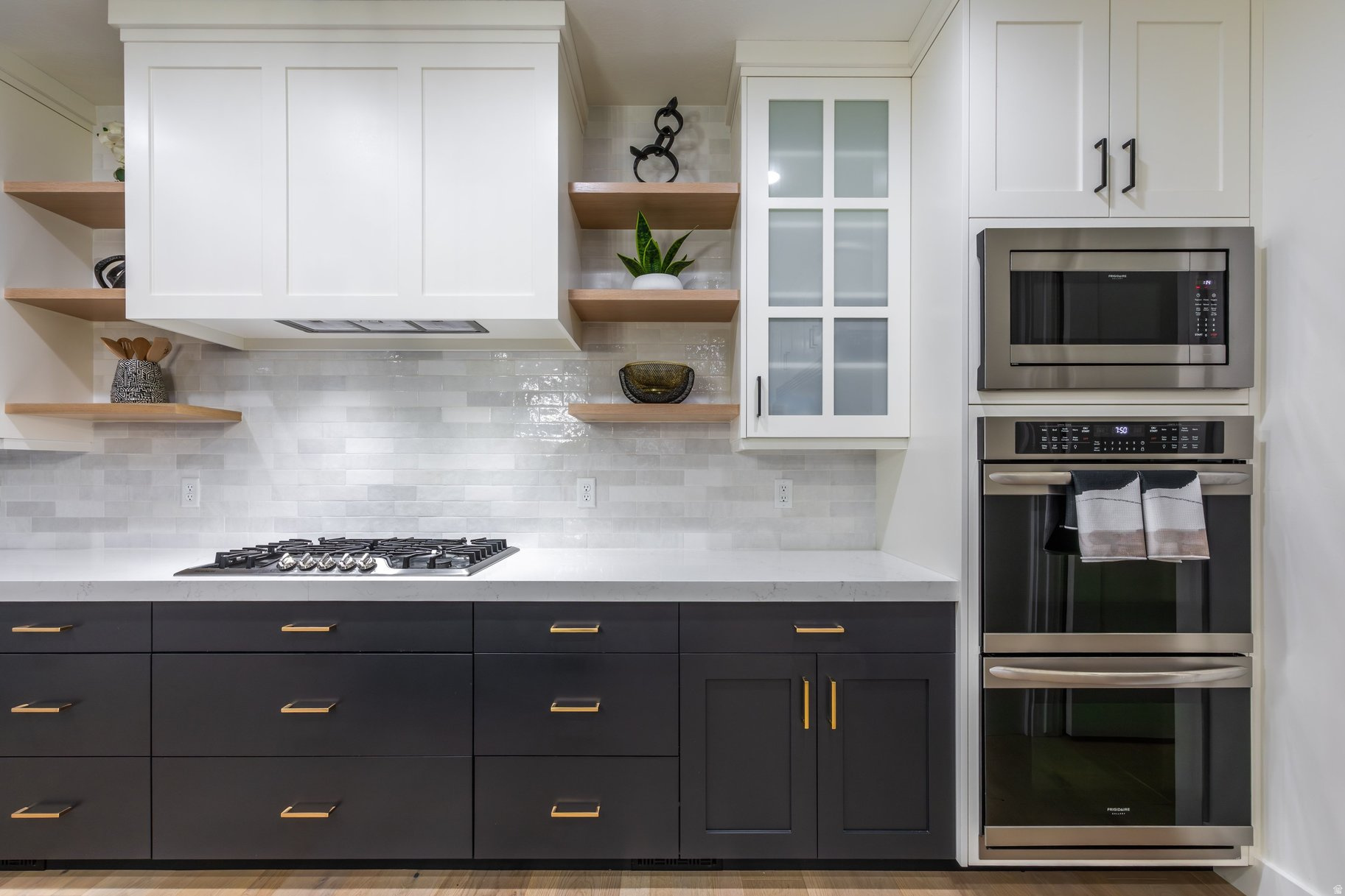 MCMULLIN ACRES - Residential