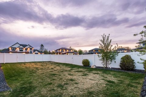 Tiny photo for 10581 S VERDA CIR, South Jordan, UT 84095 (MLS # 2147420)