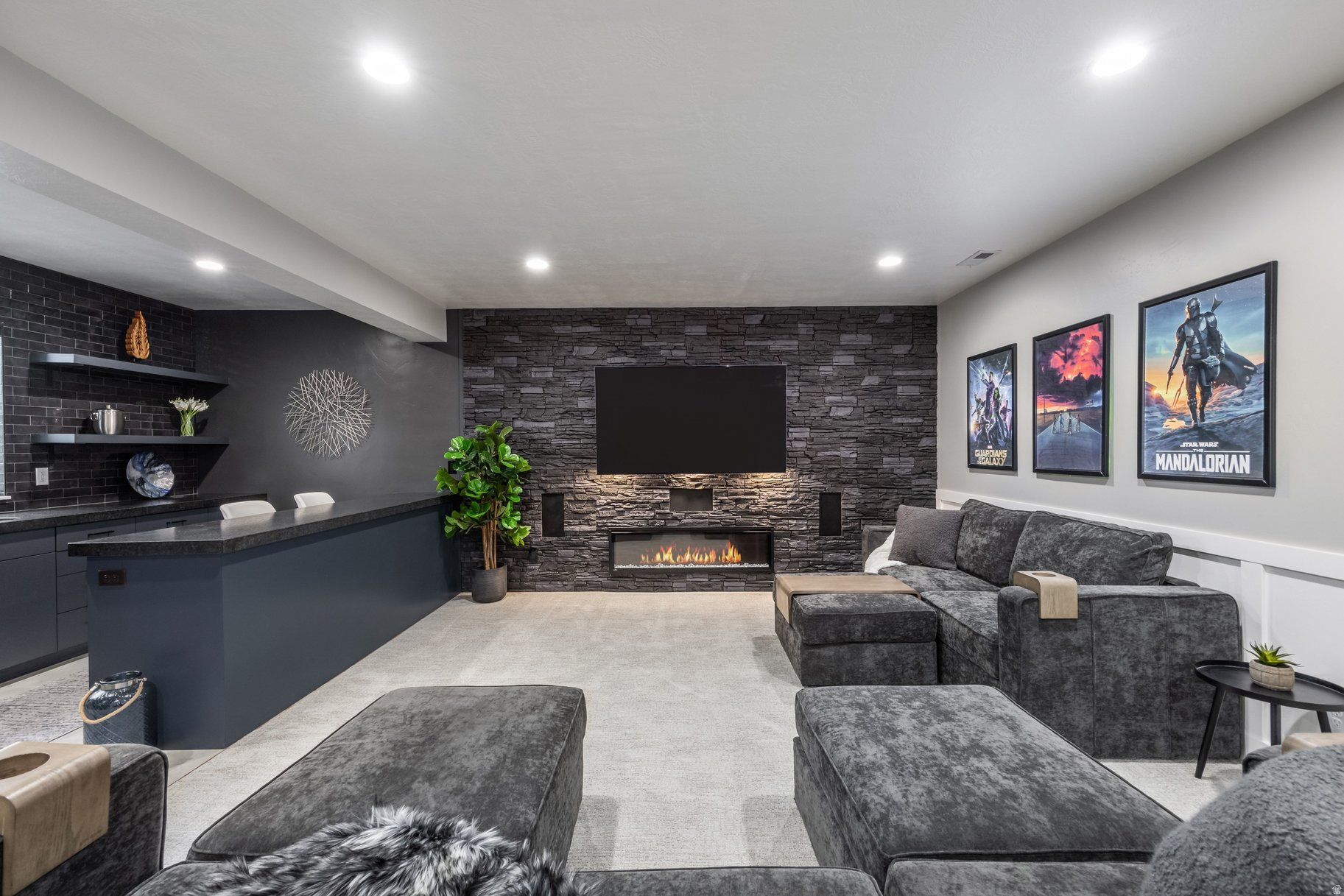 MCMULLIN ACRES - Residential